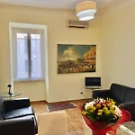 Rome - Central Home
