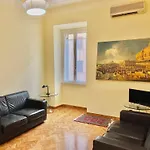 Rome - Central Home